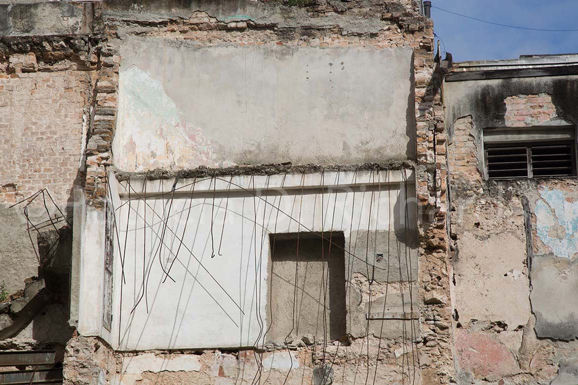 Rebuilding-in-Old-Havana