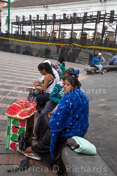 selling watermelon quito
