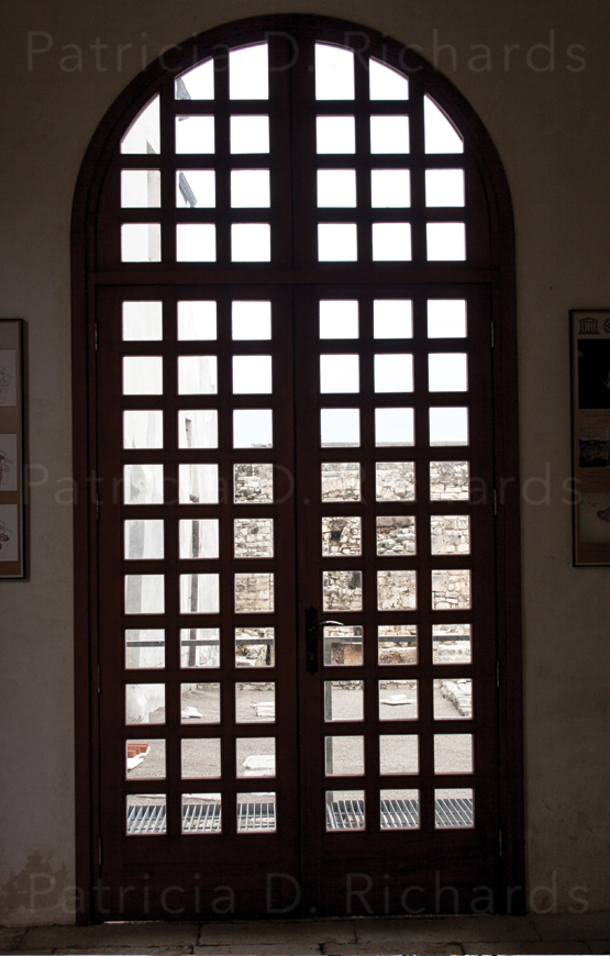 cross in the door