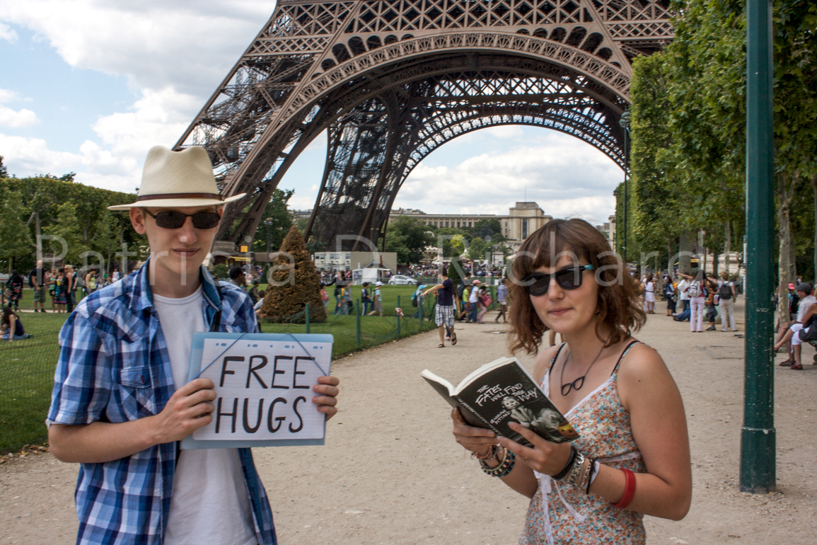 free hugs