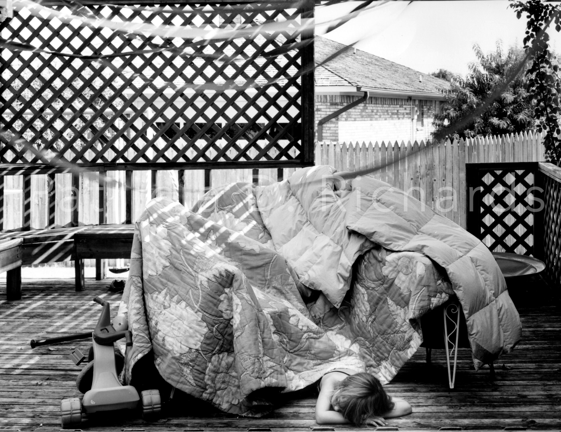 bedspread fort